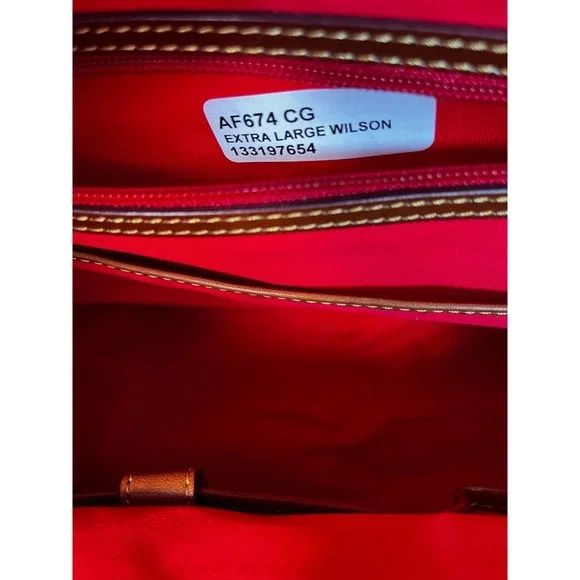 Dooney & Bourke Natural Leather Canvas XLG Wilson Travel Zebra Tote HandbagNWT - Picture 12 of 15